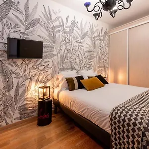 https://annecy-rent-lodge-dolomites.hotels-rhonealpes.com