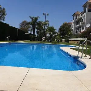 https://apartamento-puerto-banus-playa.es-andalucia.com